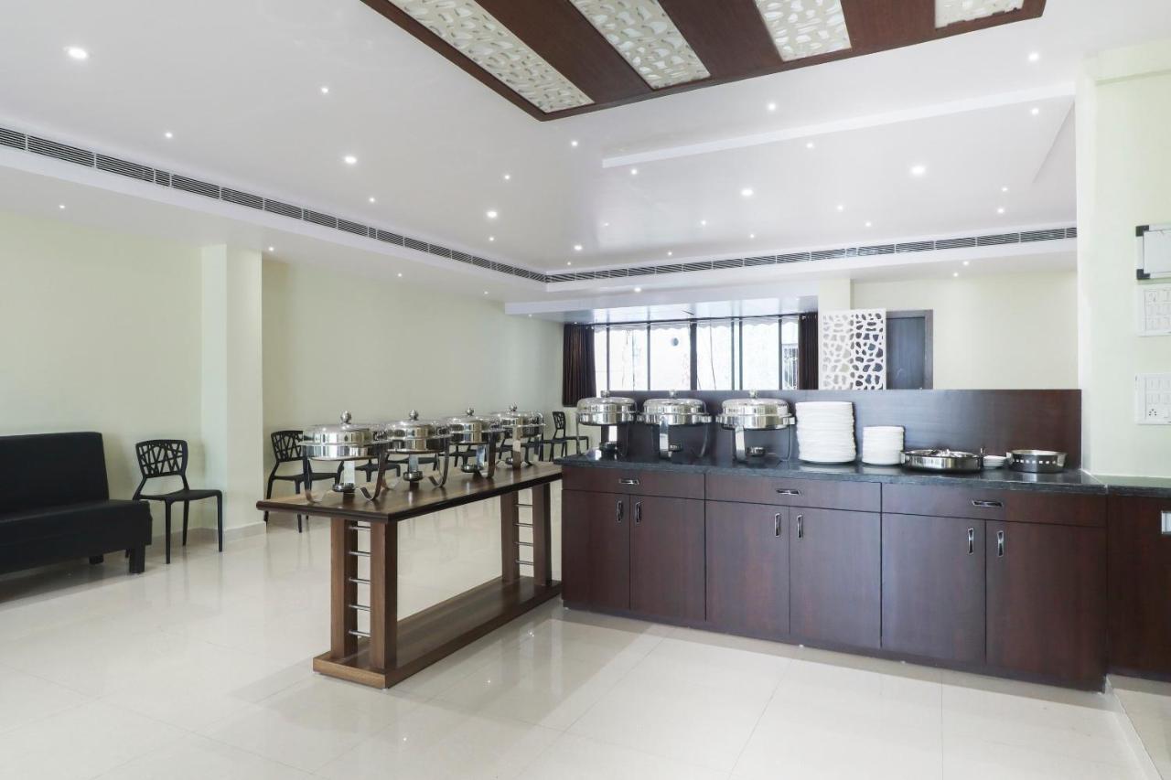 Capital O Hotel 7Th Heaven جمشيدبور المظهر الخارجي الصورة