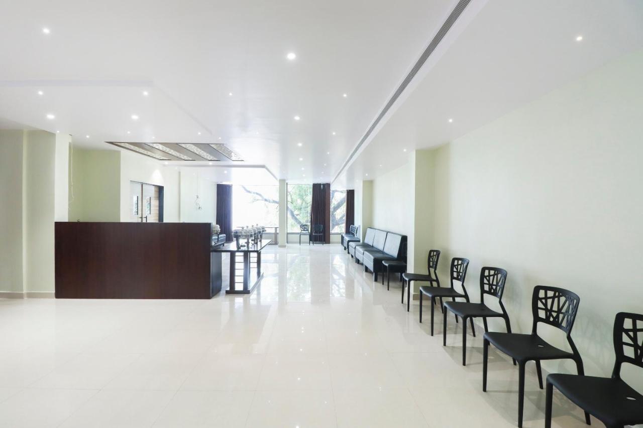 Capital O Hotel 7Th Heaven جمشيدبور المظهر الخارجي الصورة