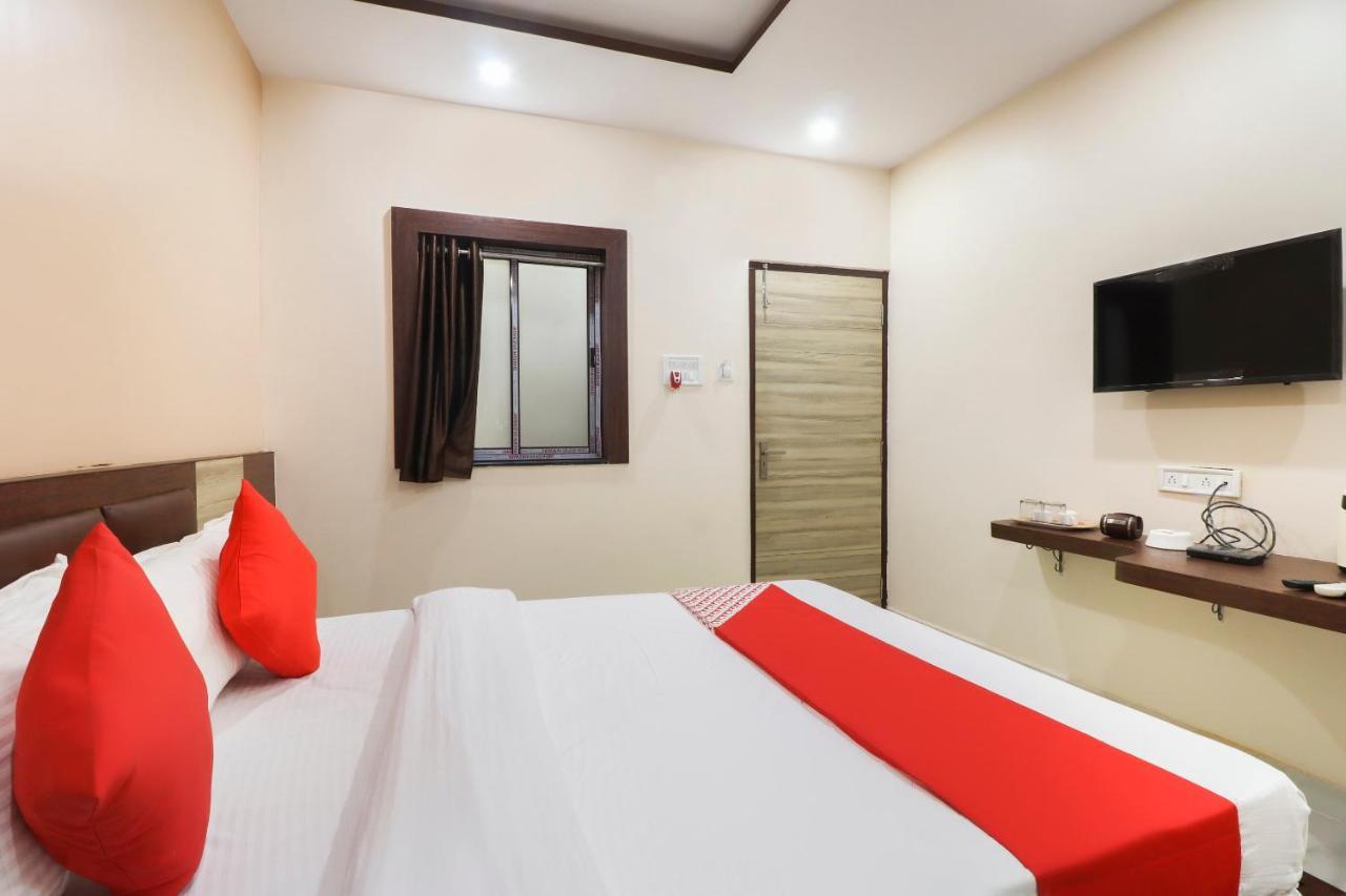 Capital O Hotel 7Th Heaven جمشيدبور المظهر الخارجي الصورة