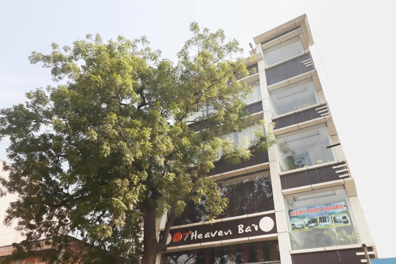 Capital O Hotel 7Th Heaven جمشيدبور المظهر الخارجي الصورة